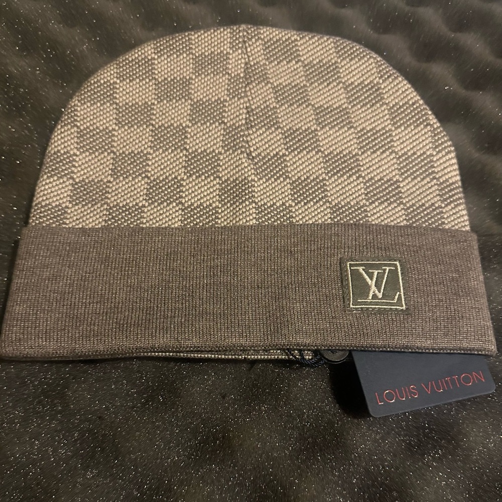 Louis Vuitton Vibrant Grey Knit Beanie